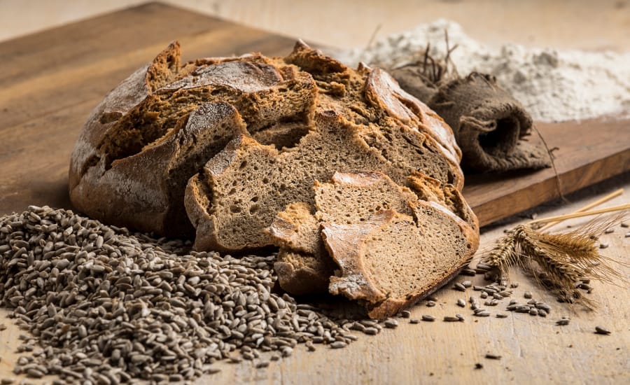2 sailer gebaeck brot